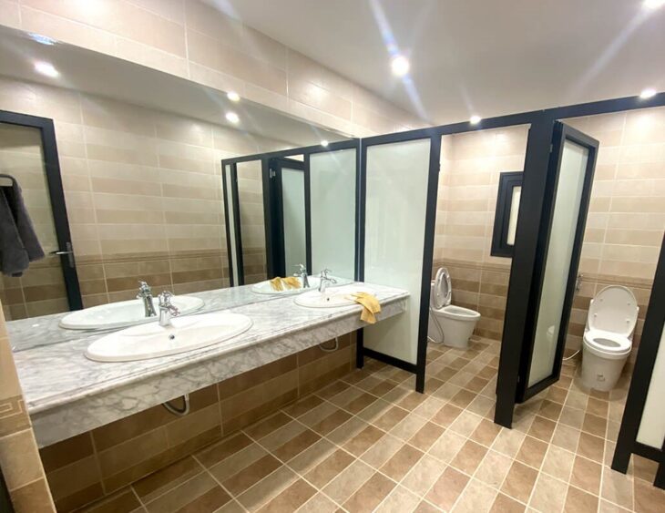 Bán toà nhà Khương Trung, 8 tầng + 1 hầm, dòng tiền 140tr/tháng, thang máy xịn, mặt tiền rộng, 113m2