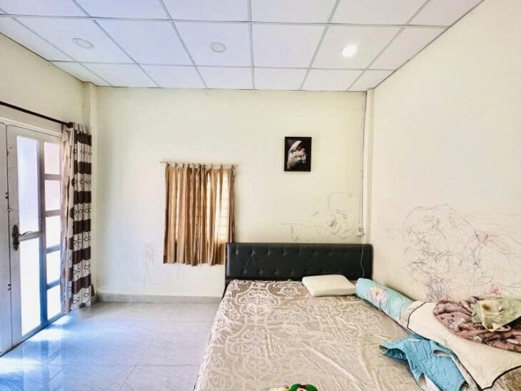 NGAY BV 115 THÀNH THÁI Q.10 – HẺM RỘNG ĐẸP 1 TRỤC THÔNG – HIẾM NHÀ BÁN CHỈ 5.X TỶ