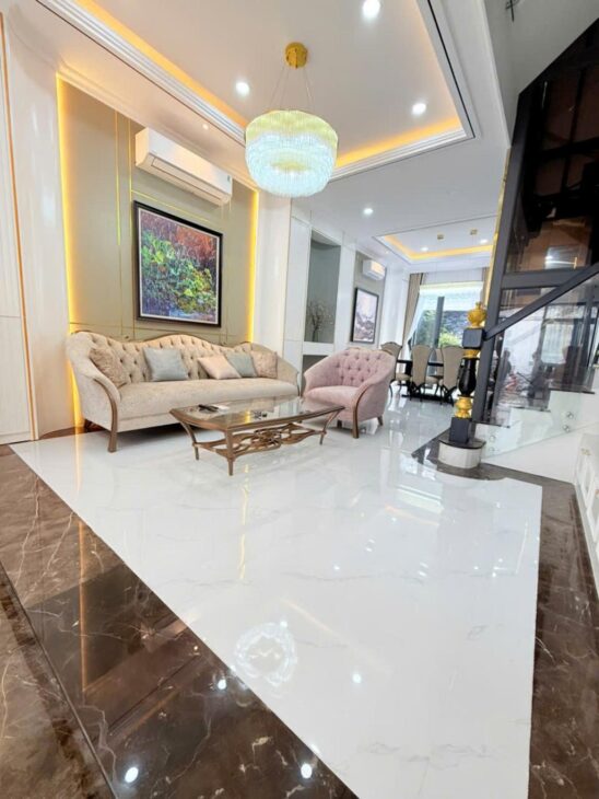 BÁN NHÀ PHỐ TÂN CỔ ĐIỂN – HẺM XE HƠI – DT: 5 x18.5M2 – THỊ TRẤN NHÀ BÈ – GIÁ NHỈNH 10 TỶ