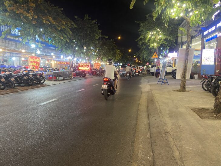 Bán nhà mặt tiền 12x27m giá 19,9 tỷ Đường Song Hành