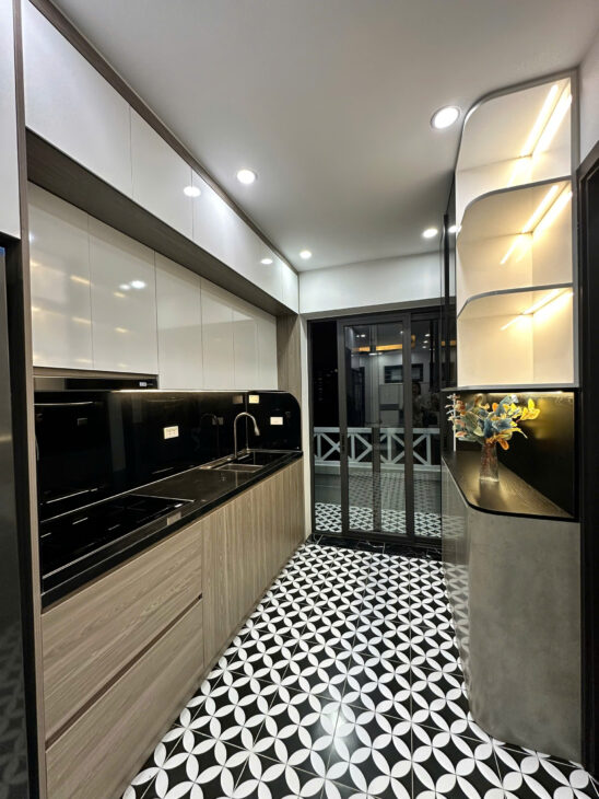 Bán căn hộ sổ đỏ CT3 Bắc Linh Đàm, Hoàng Mai, căn góc 2 mặt view thoáng đẹp, 3 ngủ, giá chỉ 3.x tỷ