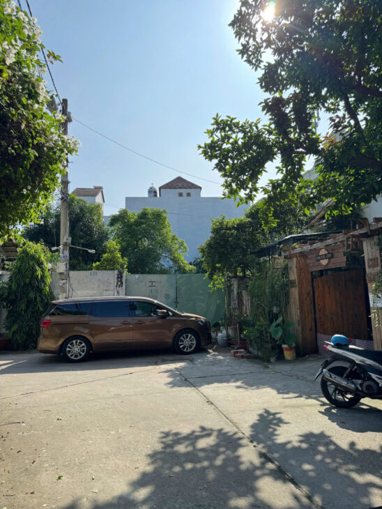 bán gấp lô Đất đường số 11, trần não , Bình An, tp thủ đức, DT 376M2 – GIÁ = 150TR/M2