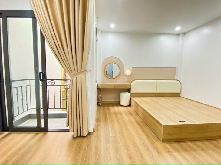 NGUYỄN LƯƠNG BẰNG-ĐỐNG ĐA-NHÀ ĐẸP-5 TẦNG-DT 43 M2 GIÁ CHỈ 7.5 TỶ