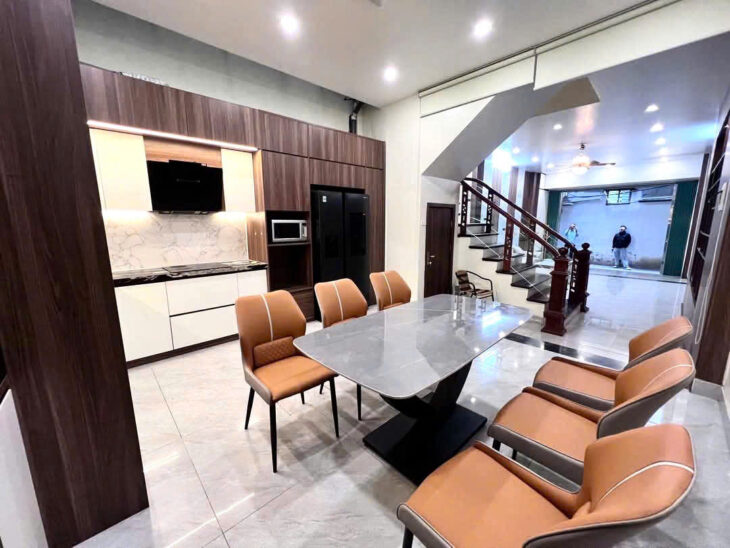 BÁN GẤP NHÀ VƯƠNG THỪA VŨ MẶT NGÕ THÔNG Ô TÔ TRÁNH KINH DOANH, 48M, 13.5 TỶ.