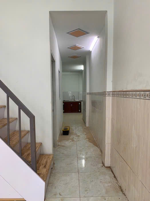 NHỈNH 3 TỶ CÓ NHÀ BÌNH THẠNH 54M2 MỚI ĐẸP Ở NGAY 1 TRỆT 1 LỬNG 2 PHÒNG NGỦ – NGAY KHU DU LỊCH BÌNH
