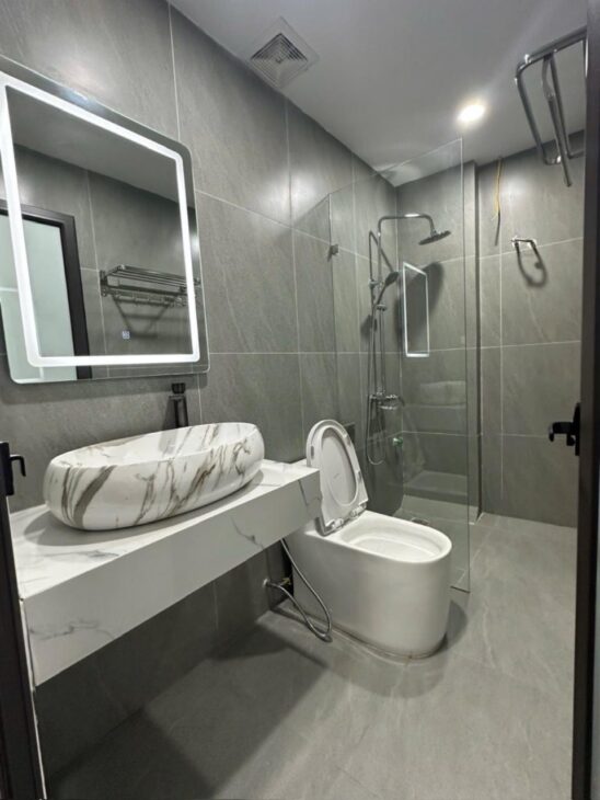 BÁN NHÀ CCMN NGUYỄN LƯƠNG BẰNG-7TẦNG THANG MÁY- 17 CĂN HỘ KHÉP KÍN