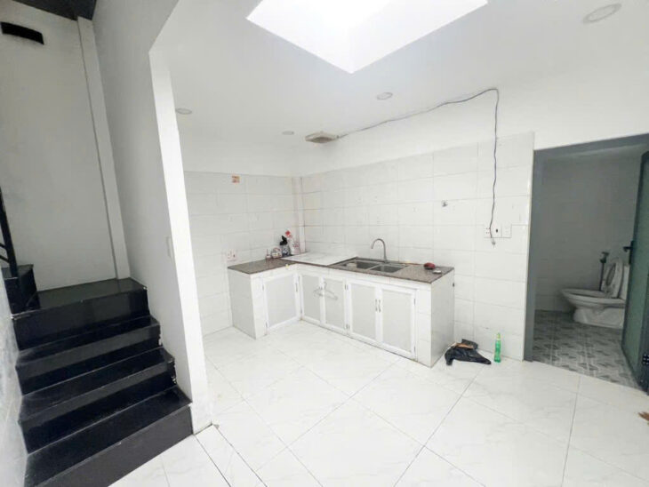 CHÍNH CHỦ BÁN NHÀ 2 TẦNG – HƯƠNG LỘ 2 – 64M2 (4X16M)- HẺM XE TẢI – NHỈNH 4 TỶ XÍU XIU .