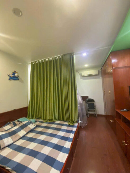 NHÀ ĐẸP, 4 TẦNG, NGUYỄN THỊ THẬP, TÂN PHÚ, QUẬN 7, DT: 4x15M, NHỈNH 8 TỶ