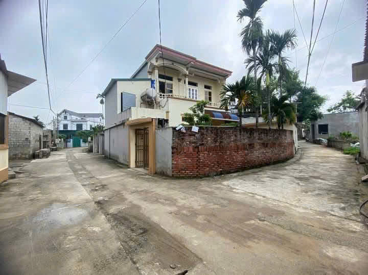 cc gửi bán lô đất 52m bám ql6 đường ô tô đỗ cửa