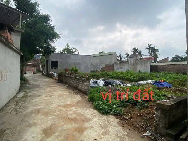 cc gửi bán lô đất 52m bám ql6 đường ô tô đỗ cửa