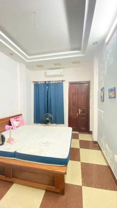 Bán nhà Xuân Đỉnh 53m² x 4 tầng, ô tô đỗ cửa, giá chỉ 7.9 tỷ – Ngõ thông thoáng