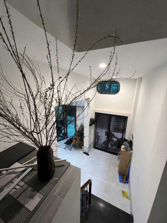 BÁN NHÀ THỤY PHƯƠNG, DÂN XÂY, 5 TẦNG, NGÕ ÔTÔ TRÁNH, 1 NHÀ RA MẶT NGÕ, 3 THOÁNG, GIÁ 6.3 TỶ