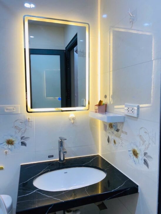 NHÀ HÀO NAM – 4 TẦNG -38m2 – MT 4M – BA GÁC ĐỖ CỬA – GIÁ CHỈ 9.5 TỶ