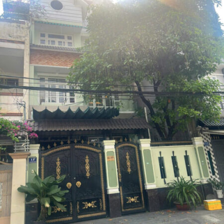 Bán nhà MT đường Trần Thủ Độ Ph Phú Thạnh. DT 7.7 x19m 2 lầu ST. 2 Sổ Riêng. Giá 18.9 tỷ.