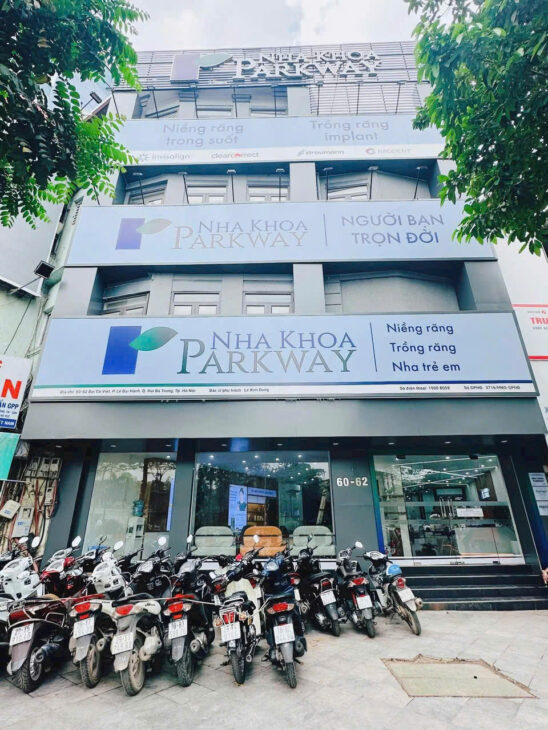 Cho thuê nhà mặt phố Hoàng Hoa Thám, 110m², MT 7.5m, thang máy