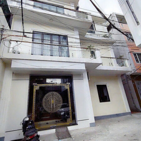 Bán nhà Thiên Lôi ngay sau mặt đường, 60m 3 tầng độc lập, ô.tô tận cửa, Giá 4.58 tỉ