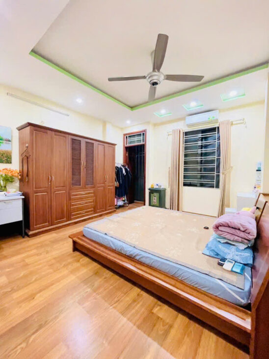 NHÀ DÂN XÂY PHỐ QUAN NHÂN GẦN HỒ VỀ Ở NGAY 36M, CHỈ 7.2 TỶ.