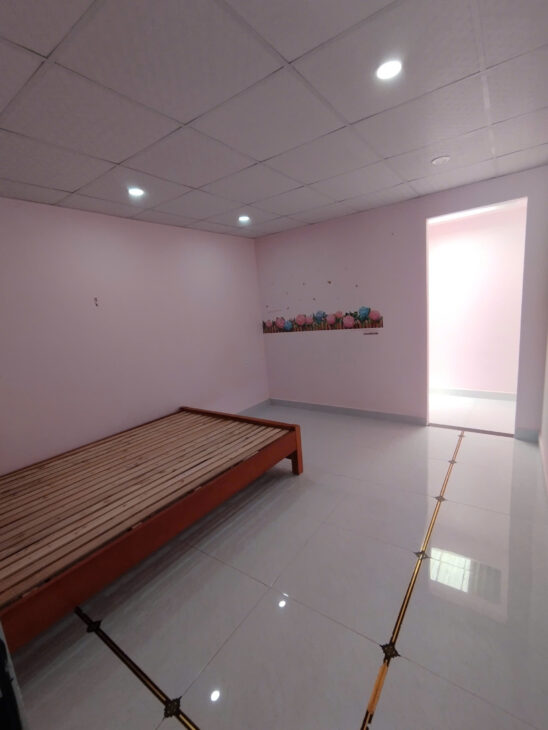 Cần Bán nhà 1trệt, 1lầu: đường Vạn Hạnh, P8, Đà Lạt