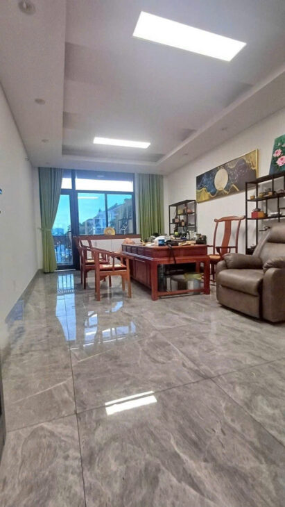 MẶT TIỀN ĐƯỜNG KHU VIP – AN PHÚ – QUẬN 2 – 80M2 VUÔNG A4 – 5 TẦNG CÓ HẦM – GIÁ CHỈ 20.xx ty