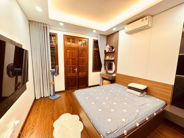 🔥 BÁN NHÀ PHÂN LÔ VIP KIM ĐỒNG – 52m² x 4 TẦNG – THOÁNG TRƯỚC SAU – NHÀ ĐẸP Ở NGAY – CỰC GẦN PHỐ –