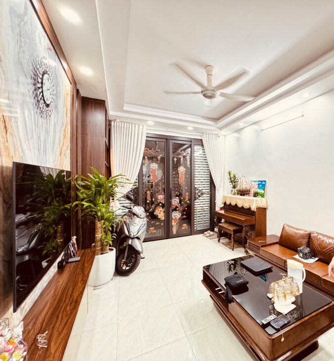 🔥 BÁN NHÀ PHÂN LÔ VIP KIM ĐỒNG – 52m² x 4 TẦNG – THOÁNG TRƯỚC SAU – NHÀ ĐẸP Ở NGAY – CỰC GẦN PHỐ –