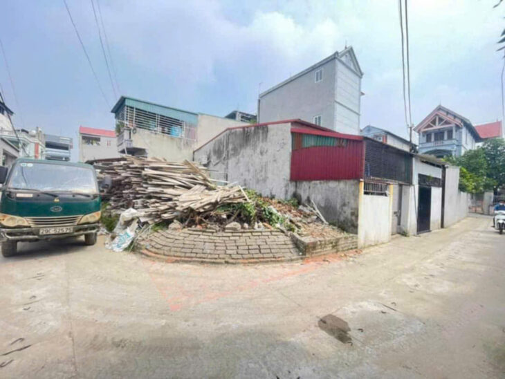 Bán đất thôn Do Thượng, Tiền Phong, Mê Linh, HN. Lô góc, 2 mặt tiền, oto tránh