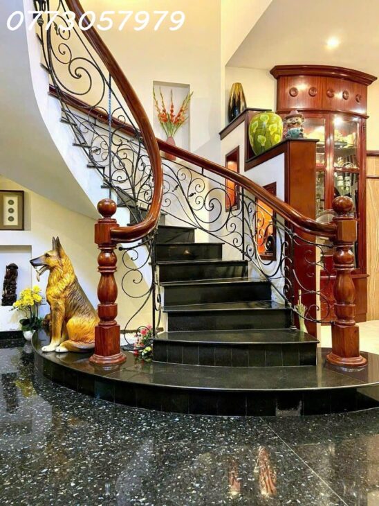 BÁN BIỆT THỰ 284/4 NGUYỄN TRỌNG TUYỂN, P.10, PHÚ NHUẬN