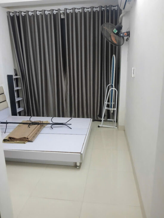 Bán biệt thự liền kề Long Biên, 46m², 5 tầng, 7.9 tỷ, sổ đỏ