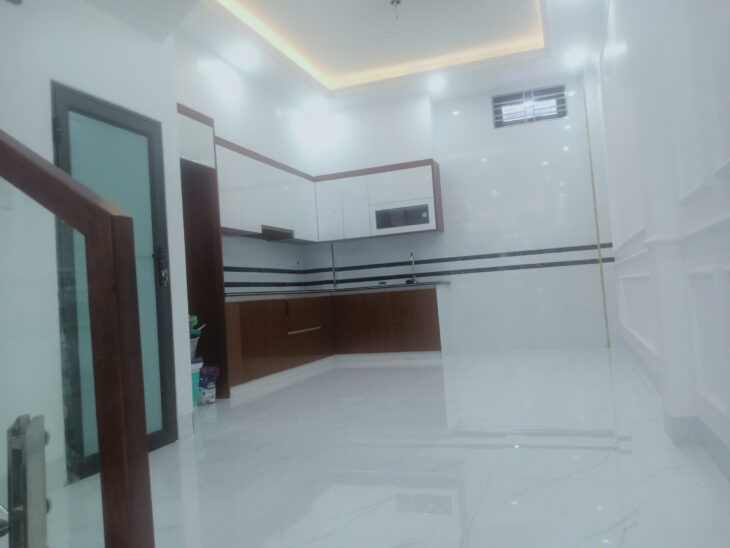 Bán Nhà 4 Tầng Độc Lập – Ô Tô Đỗ Cửa – Trung Tâm Đà Nẵng, Ngô Quyền, Hải Phòng. Dt 60m2 Hướng nam