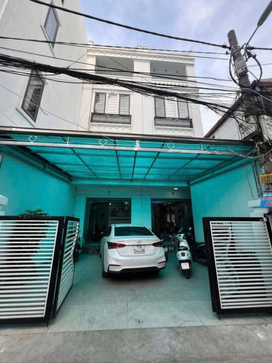Bán nhà 83m 4 tầng, ô.tô đỗ sân, Giá 4.2 tỉ gần ngã 4 Thiên Lôi – Phúc Tăng