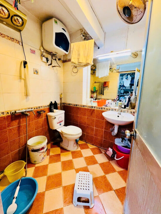 🏡 BÁN TẬP THỂ TẦNG 1 HUỲNH THÚC KHÁNG – ĐƯỜNG PHÂN LÔ – Ô TÔ VÒNG QUANH – 70M2 – KINH DOANH ĐỈNH –