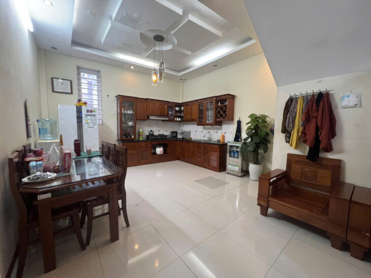 GIÁ MỀM HƠN BÚN – DT 63M2 CHỈ 7,35 TỶ – NHÀ PHỐ LONG BIÊN DÂN XÂY CHẮC CHẮN