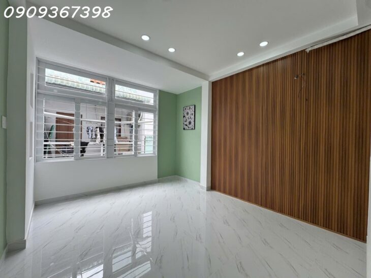 CHỈ 5.9 TỶ – NHÀ 3 TẦNG ÂU DƯƠNG LÂN – CÁCH QUẬN 1 CHỈ 1KM – FULL NỘI THẤT.