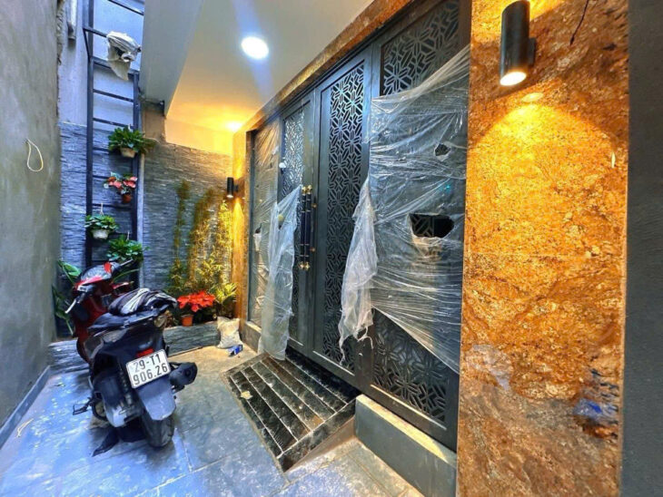 Siêu phẩm CCMN thang máy,đường Láng,Đống Đa,hạ 1 tỷ,15 tỷ x,63m2,6T