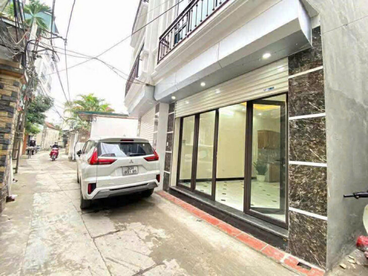 Cần Bán Nhà Lĩnh Nam 32m 5 Tầng 4 Phòng Ngõ Thông Ô Tô Vào Nhà Sổ Đỏ