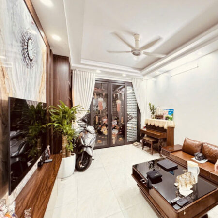 BÁN NHÀ KIM ĐỒNG, HOÀNG MAI, 48/52 M2 , MẶT TIỀN 3,8 M, GIÁ 14,2 TỶ,