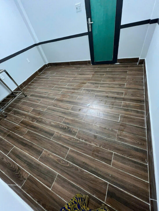 21 .CĂN HỘ DVỤ+ NHÀ Ở – GÓC 2 MT- TX25 – SÁT CHỢ THẠNH XUÂN – ĐƯỜNG 10M thông- THUÊ FULL 10 PHÒNG