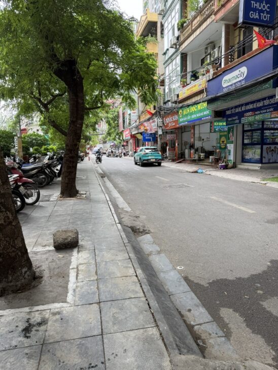 BÁN NHÀ MẶT PHỐ NGUYỄN HUY TƯỞNG, THANH XUÂN TRUNG, THANH XUÂN, DIỆN TÍCH 60M2, GIÁ CHỈ NHỈNH CHỤC