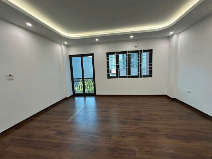 HIẾM!SIÊU PHẨM LÔ GÓC 52m, 6 TẦNG – THANG MÁY – Ô TÔ VÀO NHÀ – THẠCH BÀN – 8,5 TỶ