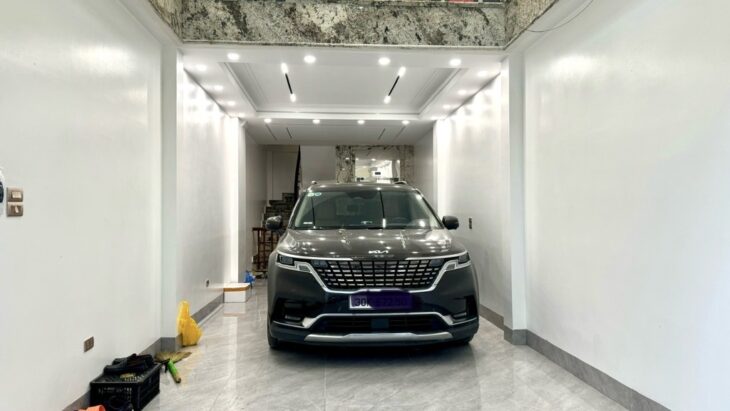 siêu phẩm LÂM HẠ- LONG BIÊN , nhà mới 46m2, , 7 tầng , thang máy, ngõ to như phố ,ô tô tránh