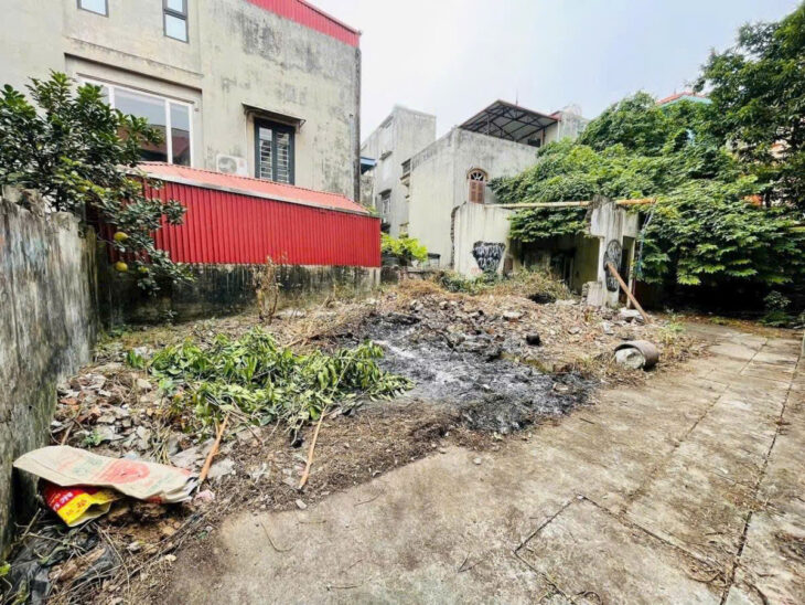 Cần bán 100m ĐẤT, MT 6m Nguyễn Văn Cừ,long Biên giá 9ty ,oto KD