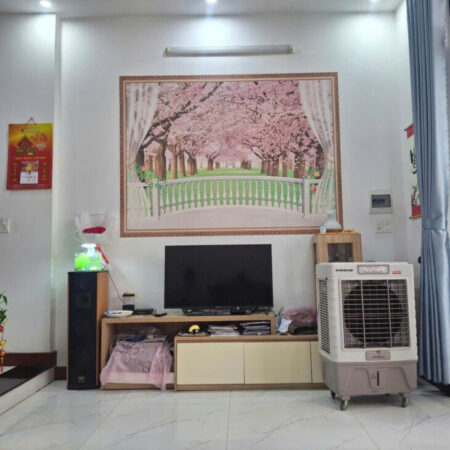 CHỈ 6 TỶ – NHÀ 4 TẦNG KIÊN CỐ – 5PN – SÁT PHỐ CỔ HOÀNG DIỆU – TT HẢI CHÂU, ĐÀ NẴNG