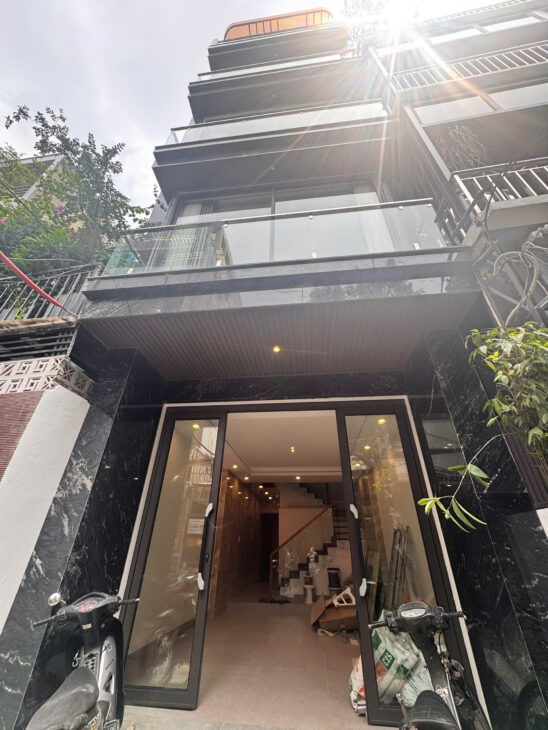 BỒ ĐỀ THANG MÁY – Ô TÔ – NHÀ MỚI FULL NỘI THẤT 64M x 5 TẦNG