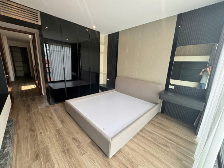 BỒ ĐỀ THANG MÁY – Ô TÔ – NHÀ MỚI FULL NỘI THẤT 64M x 5 TẦNG