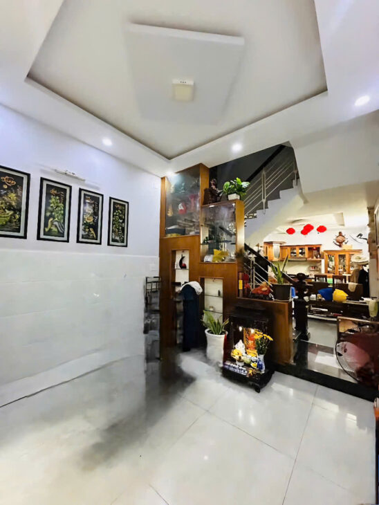 NGỠ KHÔNG CÓ NHÀ 4 TẦNG, NHỈNH 7 TỶ AI NGỜ CÓ CĂN QUÁ ĐẸP, HXH, GẦN NGÃ 4 ÂU CƠ vs LẠC LONG QUÂN