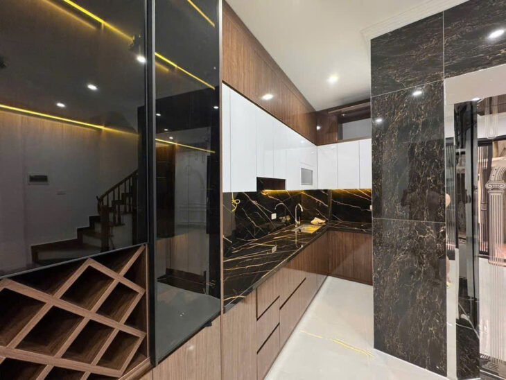 BÁN NHÀ XUÂN ĐỈNH – LÔ GÓC 2 THOÁNG – THANG MÁY – Ô TÔ ĐỖ CỬA – 7,5 TỶ