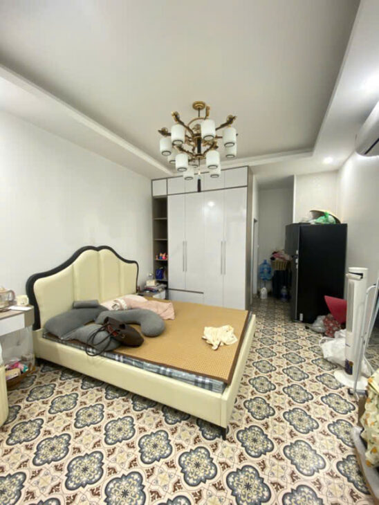 BÁN NHÀ GẦN CHỢ CỔ NHUẾ – 6 TẦNG THANG MÁY – SỔ ĐỎ SẴN