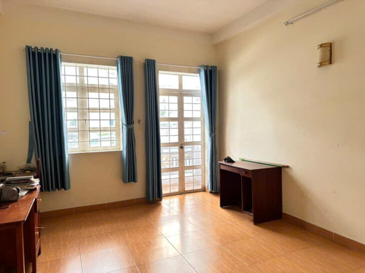 BÁN NHÀ CHÍNH CHỦ – XE HƠI ĐẬU TRƯỚC NHÀ – LÝ PHỤC MAN – QUẬN 7