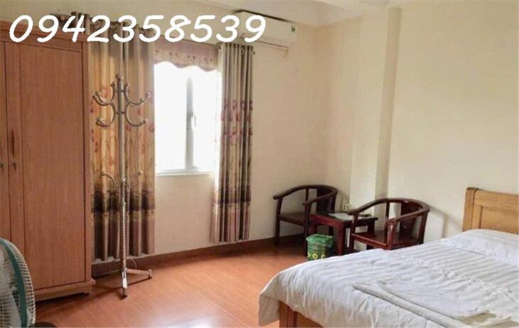 KHÁCH SẠN 3 tầng ngang 8×26 m tổng 991m sàn 45 PHÒNG