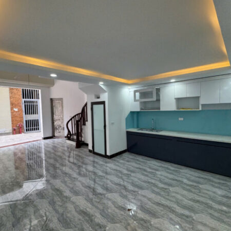 Bán nhà Linh Đàm, Hoàng Liệt + 41 m², 5T, lô góc, ô tô vào nhà,6,8 tỷ, 0844444453